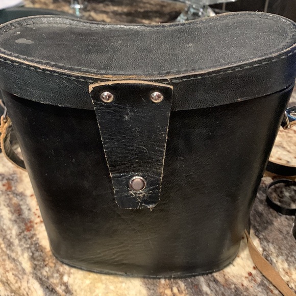 U S S R tento binoculars. Vintage and comes with case. - Picture 5 of 5